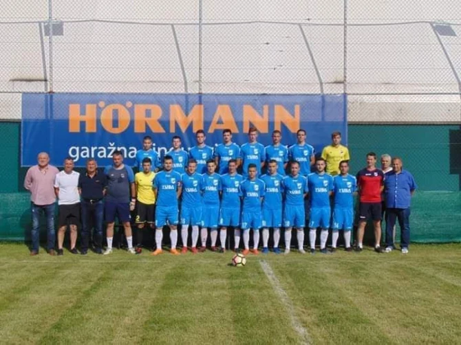 FK Jedinstvo Surčin - foto: Milan Ašković