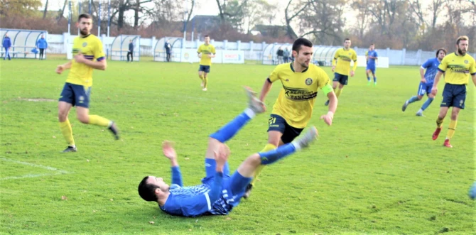 Prva "nula": Miloš Savanović se borio, ali prvi put nije postigao gol - foto: V. Jankov