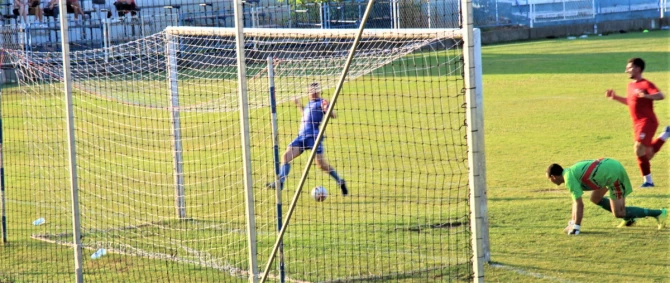 Prvenac: Igor Kudrić je postigao prvi gol u dresu Bečejaca - foto: V. Jankov