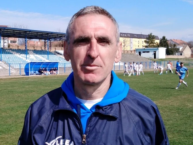 Trener Zoran Nešković