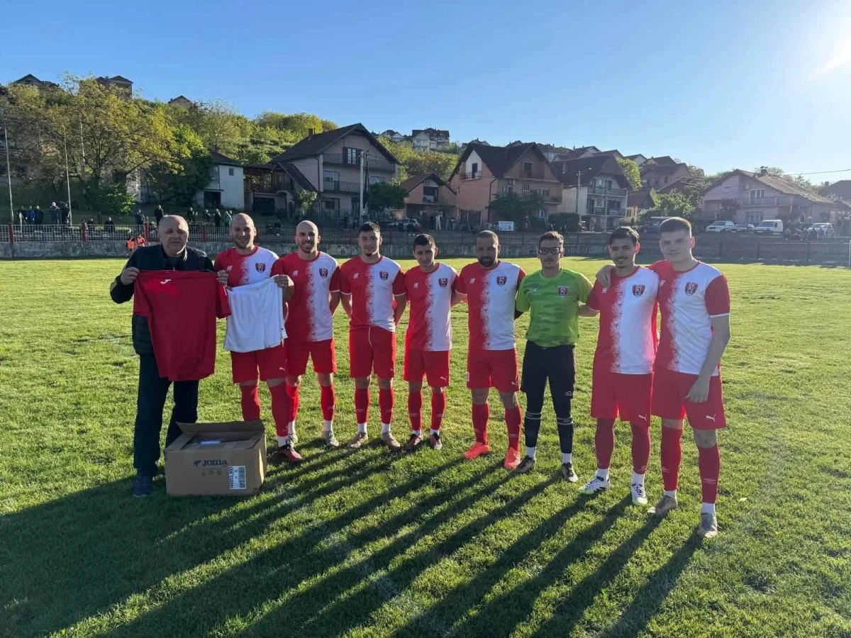 Nova oprema za nove pobede: FK Župa predstavila garnituru dresova - foto: arhiva kluba