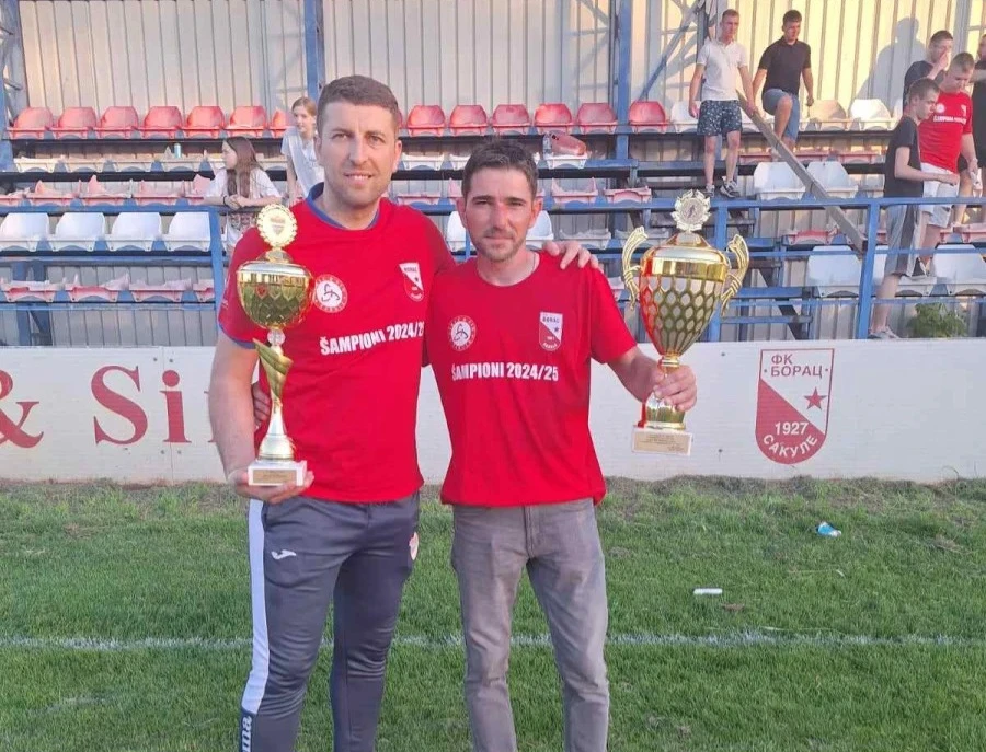 Trener Žarko Grbović i Dragan Kostić - foto: lična arhiva