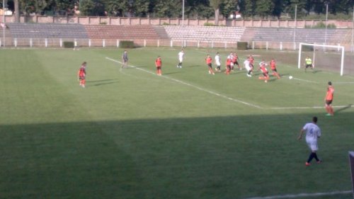 "Beli" ubedljivi protiv "geroja" iz Slivnice, Srpska liga Istok