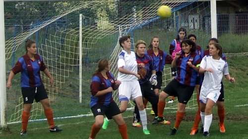 Ženski fudbal: Šapčanke kući pevajući, Druga ženska liga Zapad