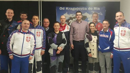 Streljaštvo: Gradonačelnik Kragujevca Radomir Nikolić posetio strelce na pripremama