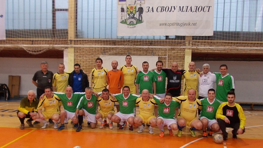 Fudbalski susret veterana Ugljevika i Tuzle, Prva liga RS