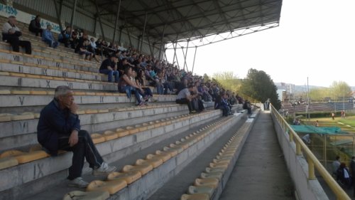 Kad je teško – Radnički!, Srpska liga Istok