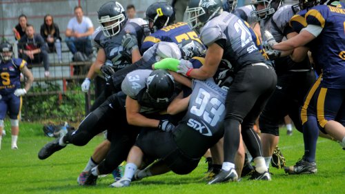 Veprovi savladali šampiona u Novom Sadu, Sport klub Prva liga Srbije