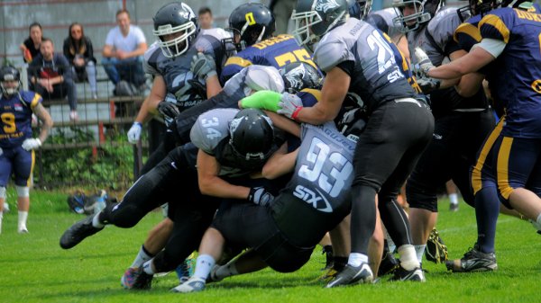 Veprovi savladali šampiona u Novom Sadu, Sport klub Prva liga Srbije