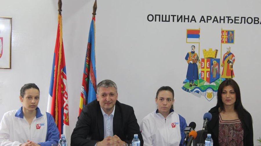 Aranđelovac ponosan na svoje sportiste, bronza sa Evropskog prvenstva karatkistkinje Jovane Preković
