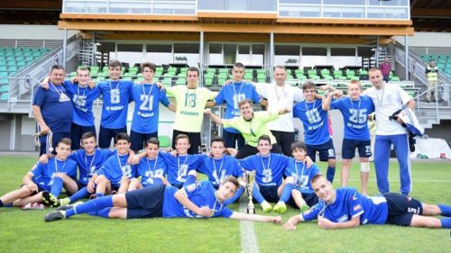 Pioniri Radnika šampioni BiH, BH Telecom Premijer liga