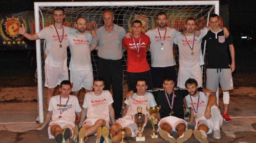 Pobednički pehar na turniru  "Pančevo - 2016" osvojila Saga, PFL Pančevo