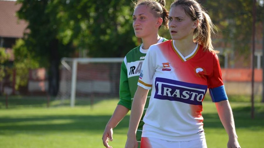 Adrijana Delić, kapiten uz svoj tim