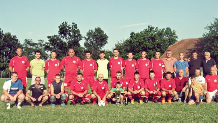 Gornjoljubešani proslavili šampionsku titulu, Opštinska liga Aleksinac