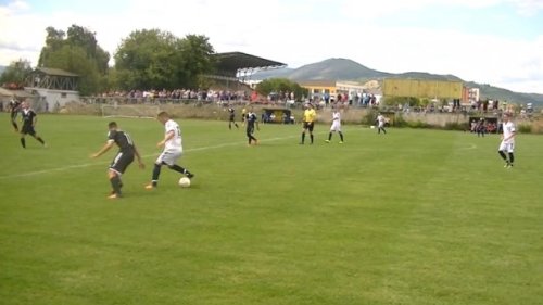 Da li je arbitar Aleksandar Živković, morao da pomaže učesniku Lige šampiona, Omladinska liga Srbije