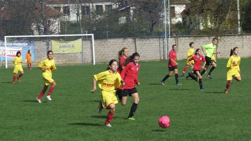 Ženski fudbal: Uspešna selekcija u gradu na Ibru