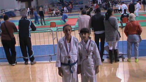 Dve bronzane medalje za mlade vrnjčanke