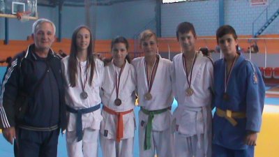 Srebrne i bronzane medalje za mlade vrnjčane