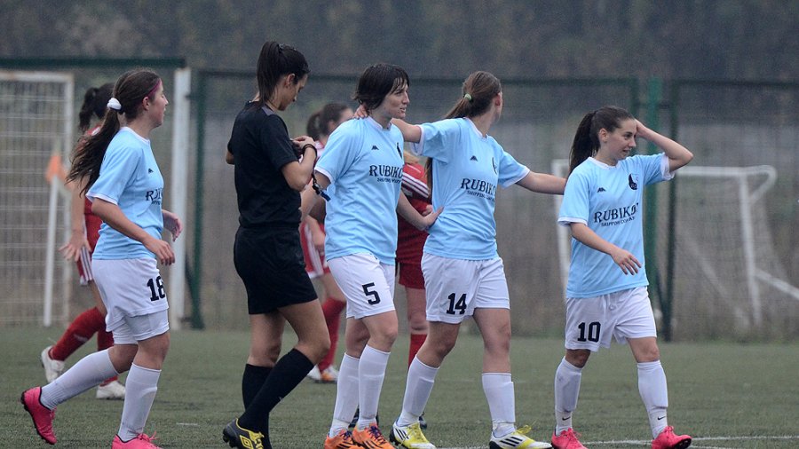 Građevinarke bez pauze, Prva liga Srbije