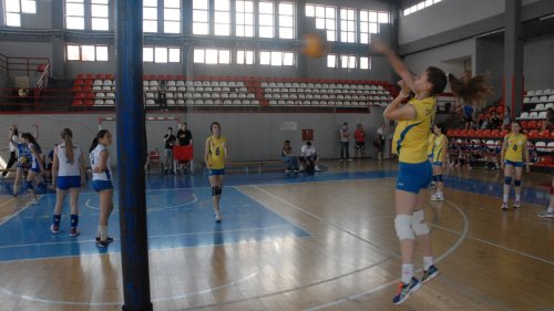 Prekinuta serija odbojkašica Kuršumlije, Druga liga "Istok"