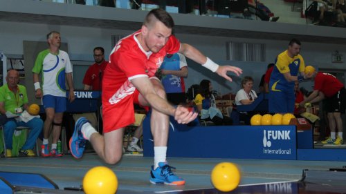 Kuglanje: Vanzemaljac!