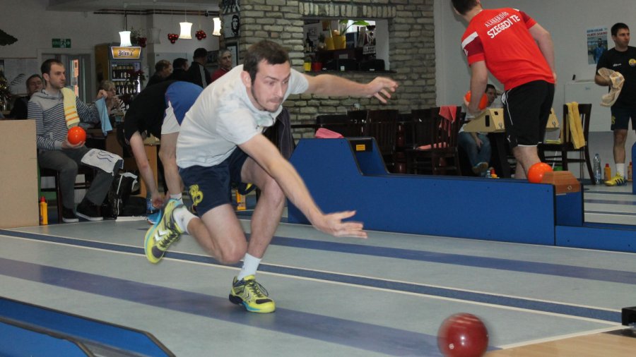 Kuglanje: Saša Juhas i Marina Jokić poveli