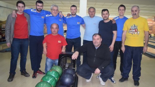 Bizniz liga u bovlingu: Počinje plej-of