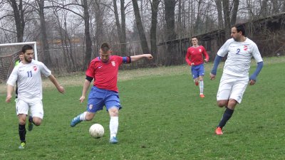 Na aerodromu dva pogotka u "sumrak" meča, Zona Morava