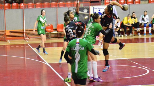 Radnički silovito protiv Železničara, Play Out