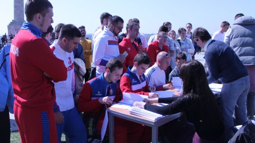 Kuglanje: Stipendisti svečano potpisali ugovore o stipendiranju sa MOS