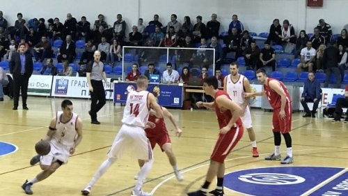 Komšijski derbi u znaku rivaliteta i uspešne sezone za oba tima!, Druga liga