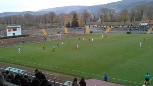 Radnički "namučio" Novosađane!, Omladinska liga Srbije