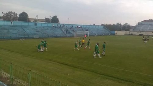 SLI: Petrović "čuva" Radojičića!, Srpska liga Istok