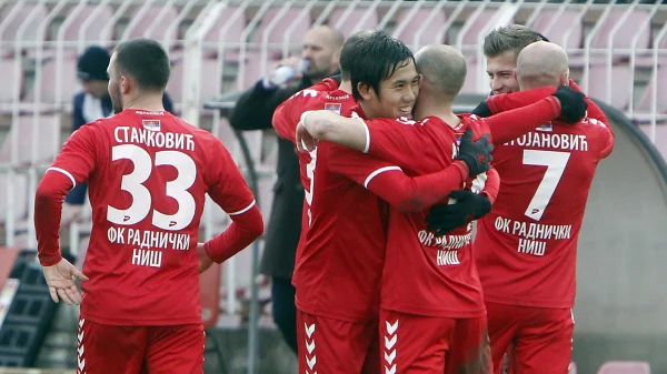 Meraklije ugasile "Zmajeve", Superliga Srbije - Play Off