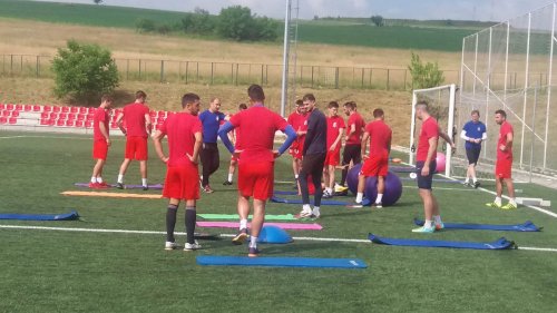 Živković i Perović pojačali stručni štab!, Superliga Srbije