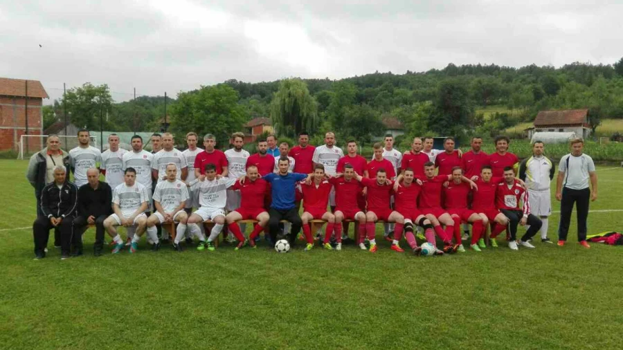 Fešta u Lomnici Dejan Anđelković uručio pehar prvaku!, Prva rasinska okružna liga