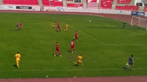 Prazne puške na Čairu, Superliga Srbije