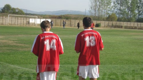 Zahuktali Jastrebac gostuje u Paraćinu!, Zona "Zapad"