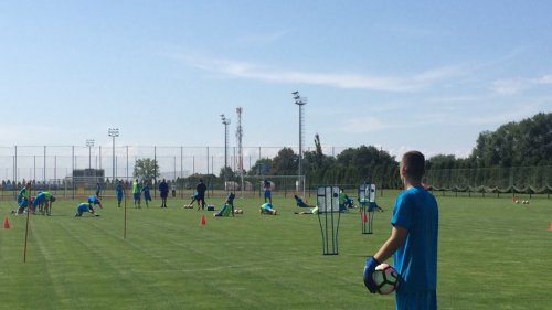 Radnik brusi formu u Nacionalnoj kući fudbala, Superliga Srbije