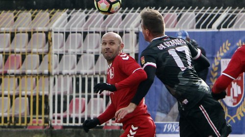 Ni "Đumi" ne pomaže, Superliga Srbije