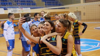 Mozzart obradovao odbojkaše u Smederevu