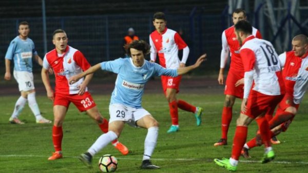 Podelom bodova okončali polusezonu, Superliga Srbije
