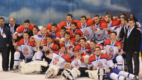 Kanađanin sa Srpskim pasošem na klupi juniorske reprezentacije Srbije