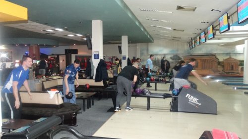 Biznis liga u bovlingu: Eurocar na mukama