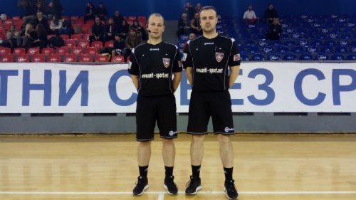 Intelektualci sa pištaljkom - Đorđe i Miloš Jevtić