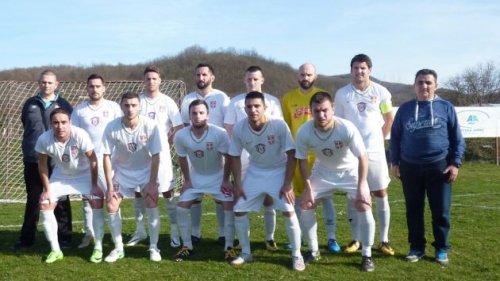 Grošničani čuvaju tron, Prva liga Kragujevca