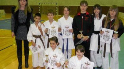 Pripreme srpskih karatista u Trsteniku