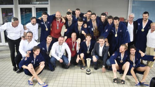 Jugu CO treći uzastopni naslov, RVL -A1