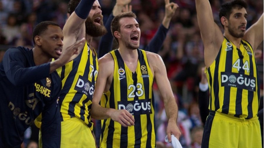 EL: Gudurić i Kalinić odveli Fener na F4