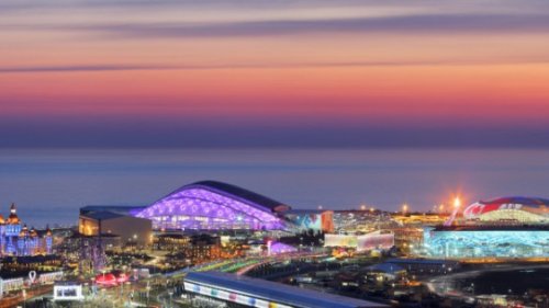 Crveni trg (4): Gradovi na moru i zatvoreni grad